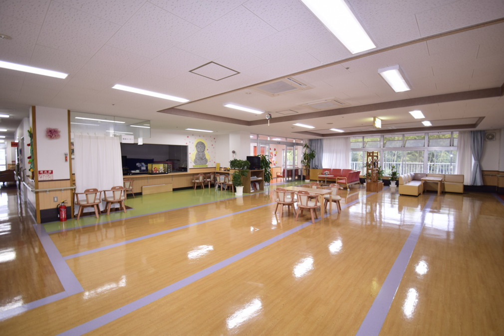 社会福祉法人大和清寿会 ケアハウス 清寿苑の写真3枚目: