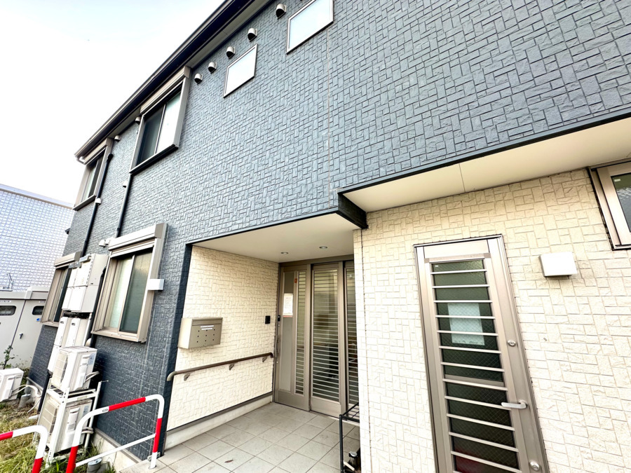 フォンテーヌ相模原東淵野辺(介護職/ヘルパーの求人)の写真6枚目:玄関