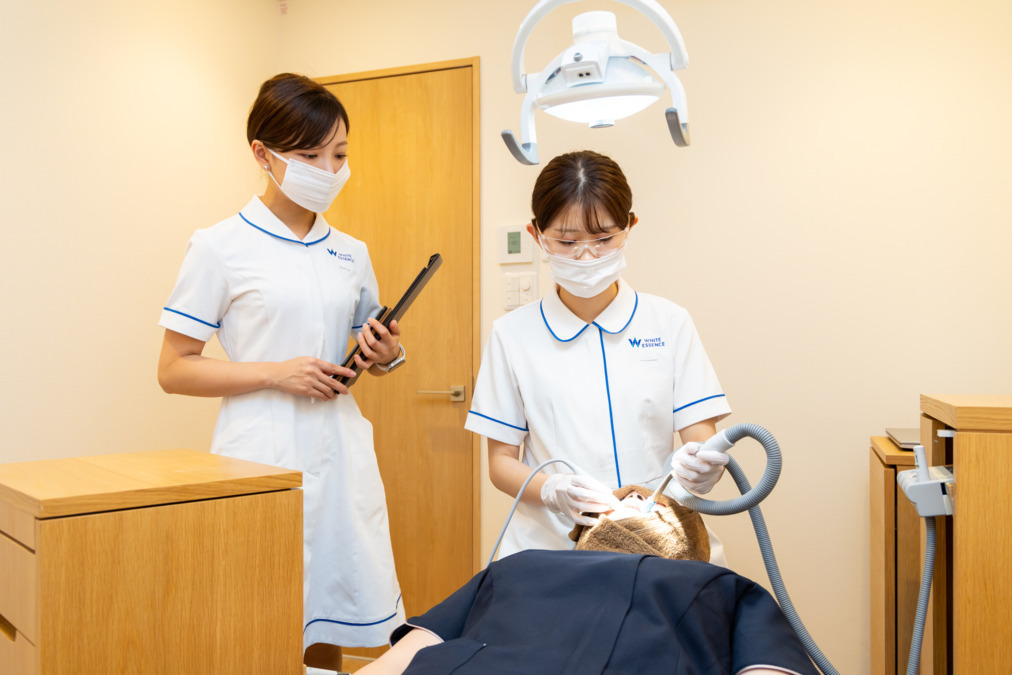 南郷やはた歯科（歯科衛生士の求人）の写真4枚目：診療時間内に練習時間を確保しています
