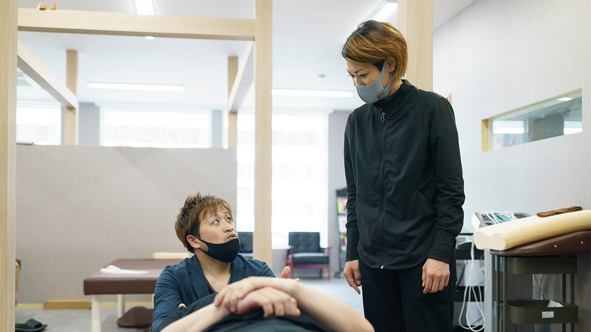 整骨院れん‐REN‐ 宮崎院(柔道整復師の求人)の写真6枚目:外部講師を招いての研修も定期的に開催