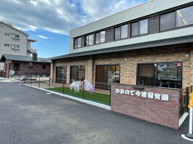 かみのてKIDS（保育士の求人）の写真2枚目：弊社経営の認可保育園の2階がかみのてKIDSです