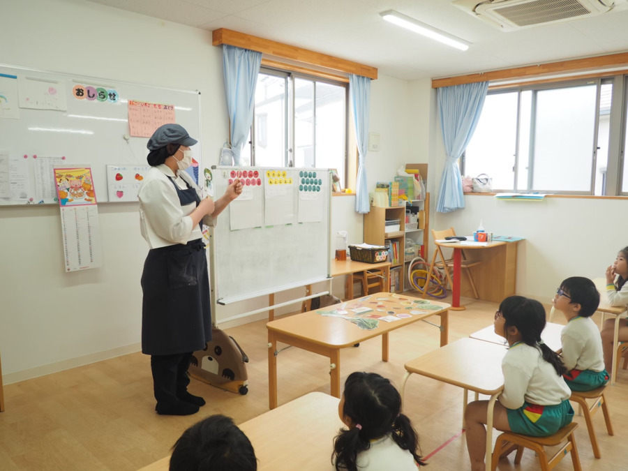 株式会社京料理花萬 学校法人ひかりの子学園 ひかりの子幼稚園 厨房(管理栄養士/栄養士の求人)の写真2枚目: