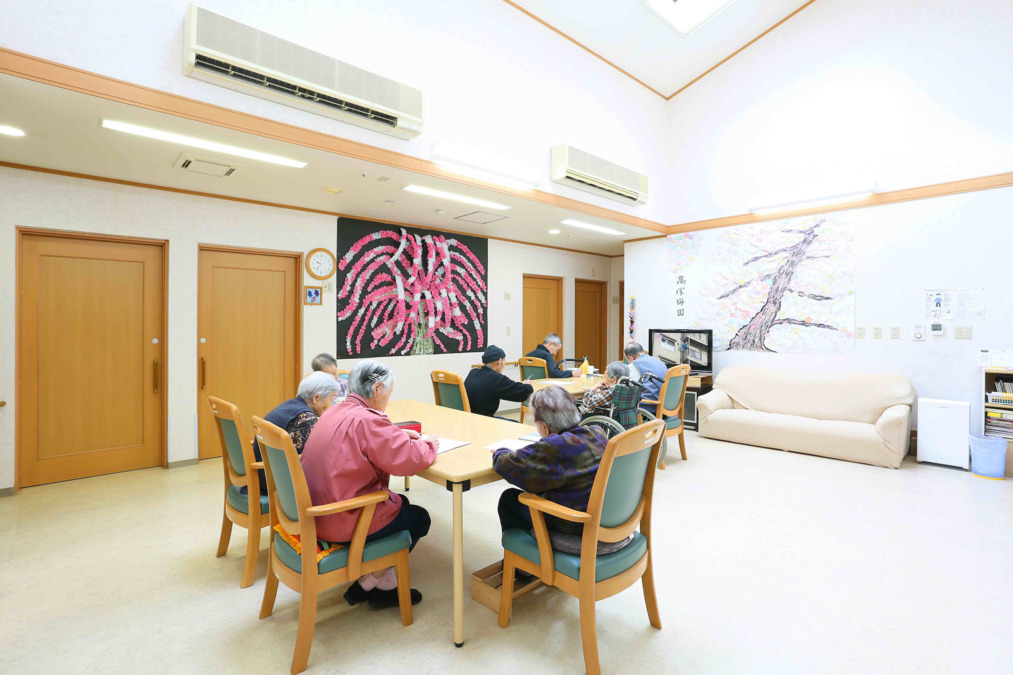 グループホームあいの街高塚の写真2枚目:あいの街高塚の内観です