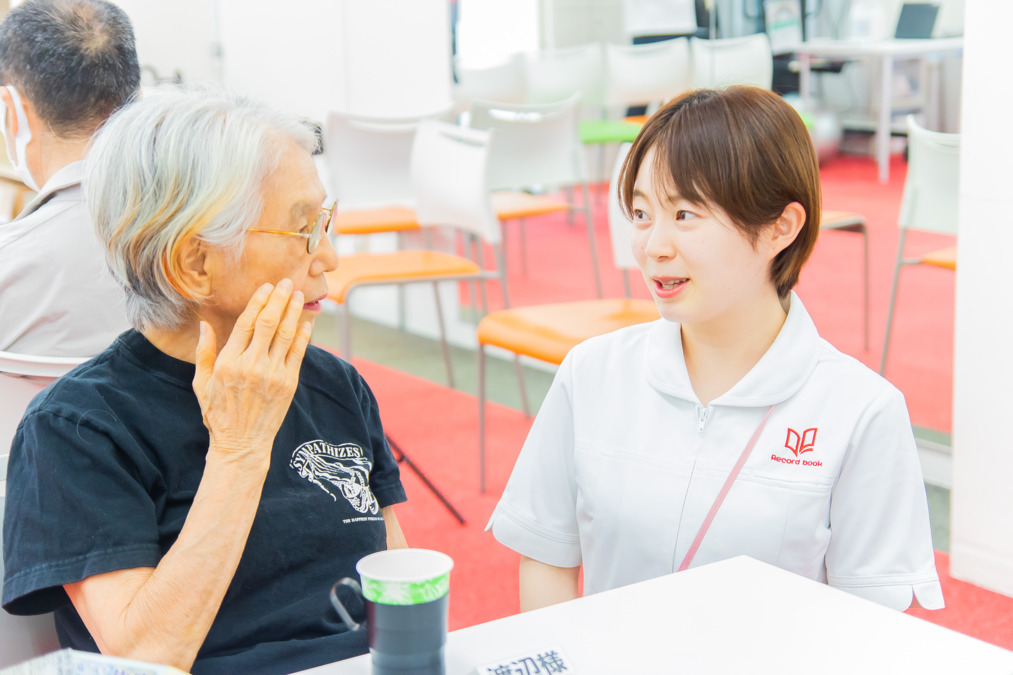 レコードブック新横浜駅前（看護師/准看護師の求人）の写真3枚目：