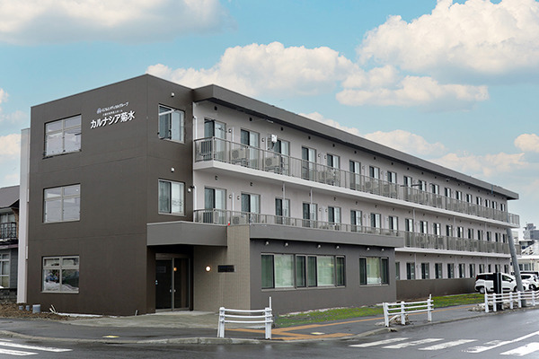 カルナシア菊水の写真