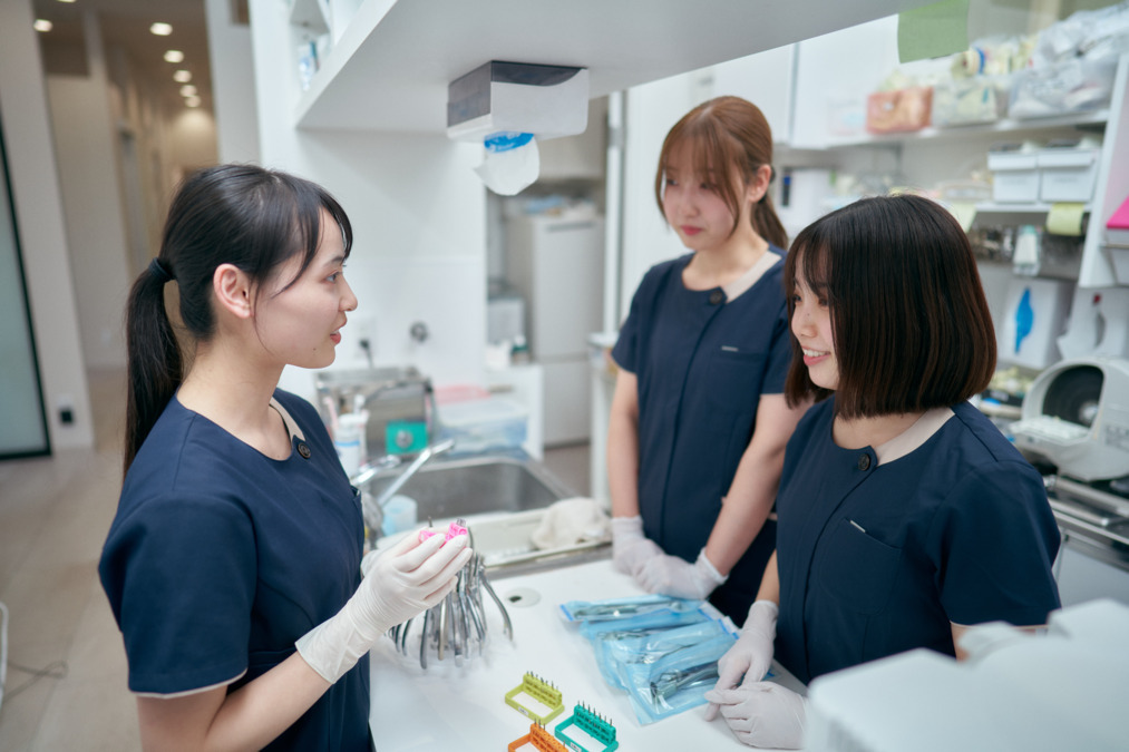 医療法人社団高志会 船橋あらき歯科・矯正歯科 （歯科衛生士の求人）の写真6枚目：患者様に選ばれる歯科医院をつくり上げていきましょう。ご応募お待ちしています！