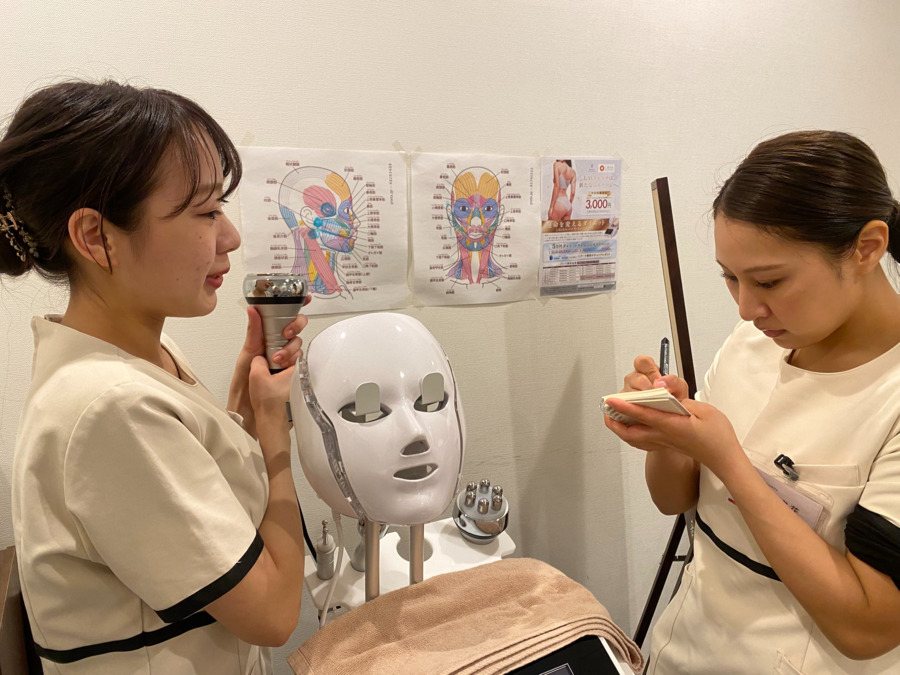 ホットヨガスタジオLAVA アーバンドック ららぽーと豊洲3店（エステティシャン/セラピストの求人）の写真10枚目：