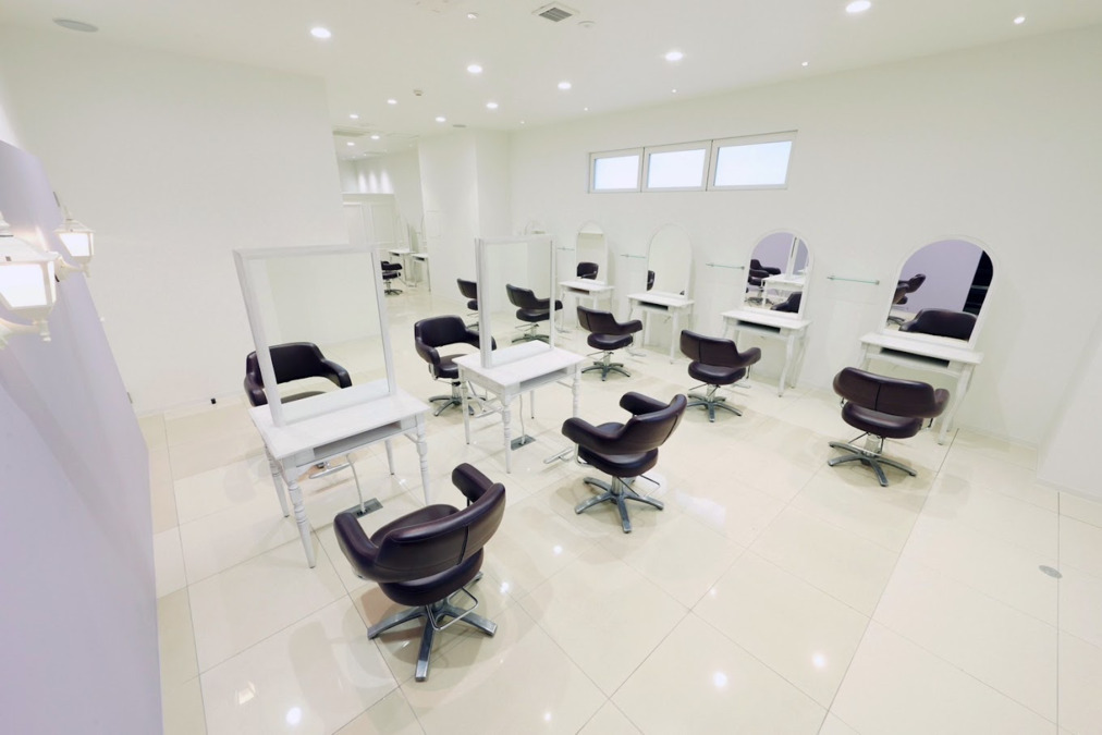 Regalia北花田店(美容師の求人)の写真4枚目: