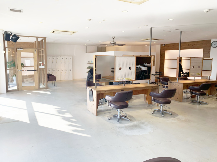 SALONS 徳島松茂店（美容師の求人）の写真5枚目：