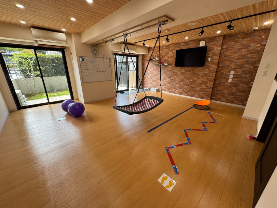 MiRAwithスクールSTEP品川教室【2026年04月01日オープン予定】（保育士の求人）の写真3枚目：スポーツ療育をメインに行っています