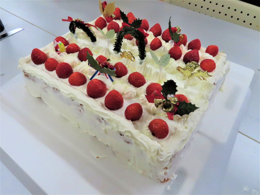 リバーサイドつつじの写真3枚目：大きなクリスマスケーキ🍓