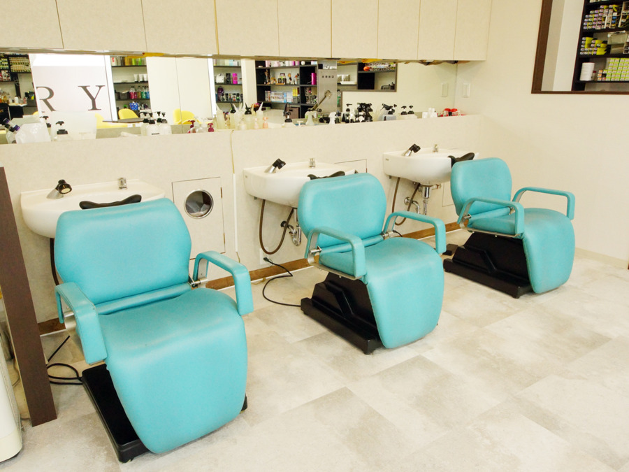 hairsBERRY 日本橋店の写真3枚目：