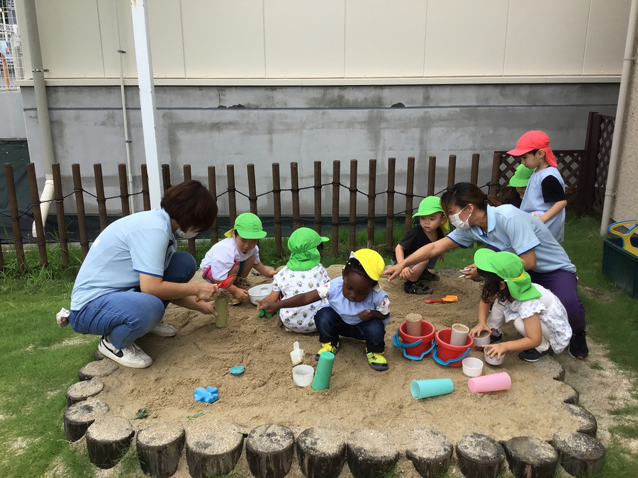 インターナショナルスクールなかよし保育園の写真10枚目：