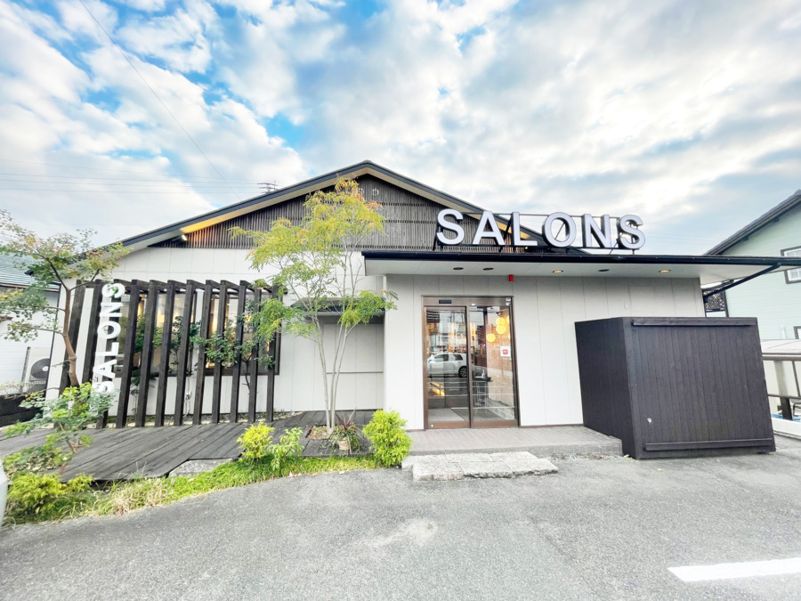 美容室SALONS 久留米国分店の写真7枚目：