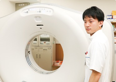摂津医誠会病院(診療放射線技師の求人)の写真:若手のスタッフが多く、業務のことなど相談しやすい雰囲気です!