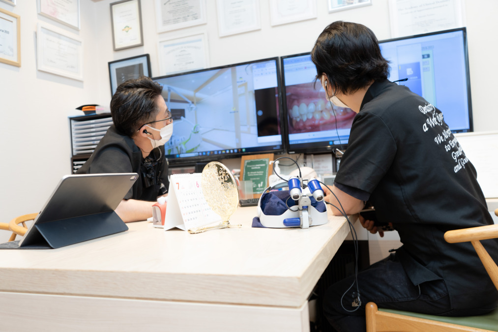 医療法人社団よしの歯科クリニック(歯科医師の求人)の写真:教育制度が整っており仲間と共に高め合いながら成長できる環境があります