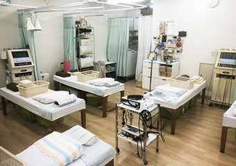 つきぢ整骨院(柔道整復師の求人)の写真3枚目: