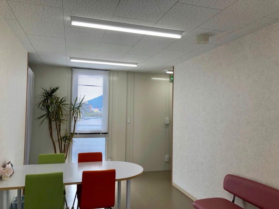 なな星調剤薬局（薬剤師の求人）の写真4枚目：2階部分は社員の休憩室となっております。