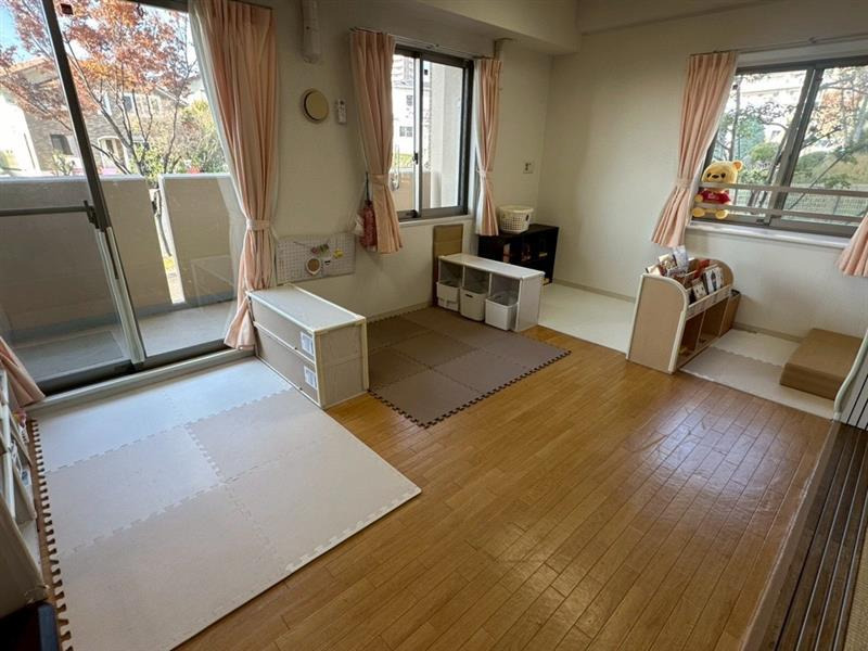 彩都友紘会病院内 こすもす保育園の写真12枚目: