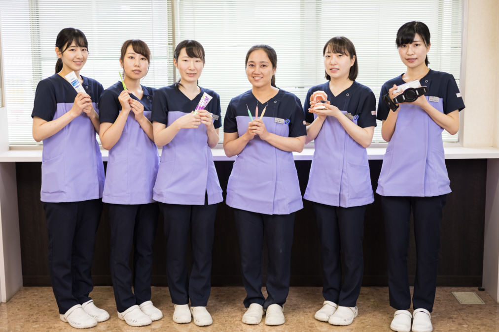 アクア歯科クリニック（歯科医師の求人）の写真7枚目：歯科衛生士集合写真