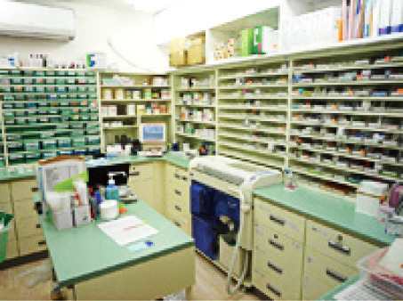 ほほえみ薬局　真清田店（薬剤師の求人）の写真3枚目：ほほえみ薬局　真清田店の内観