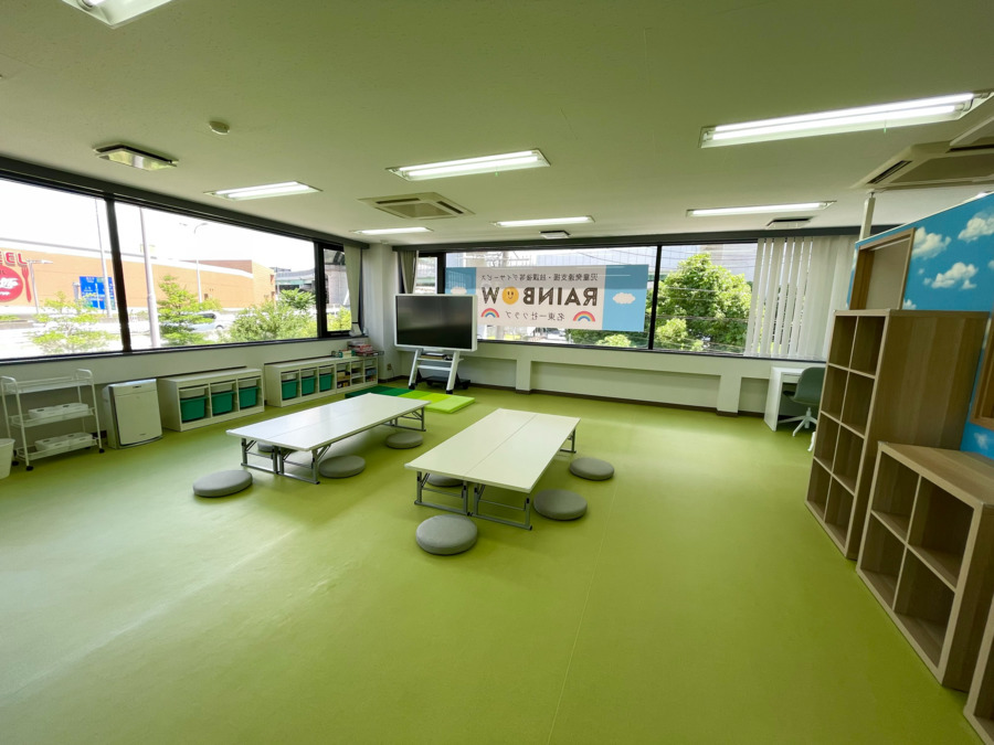 児童発達支援・放課後等デイサービス　RAINBOW名東一社クラブ（介護タクシー/ドライバーの求人）の写真2枚目：（こちらは名東一社クラブの施設の様子です）