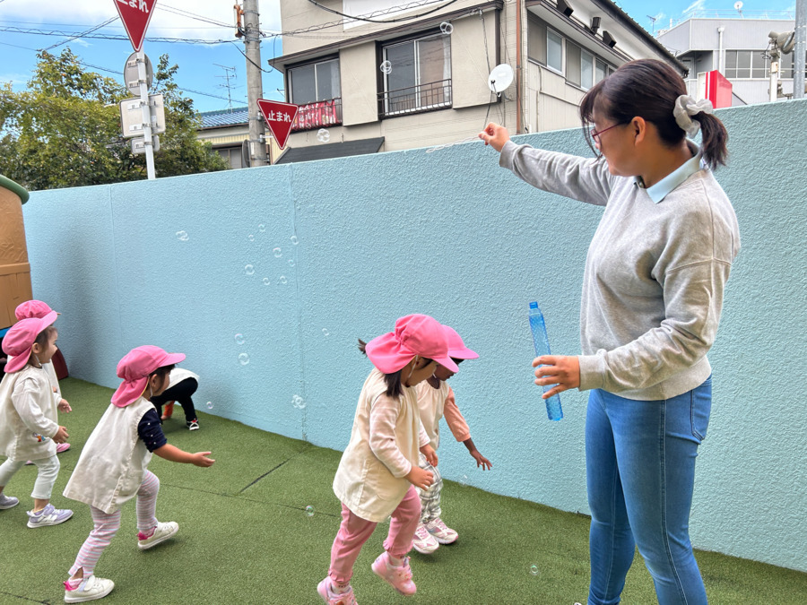 大袋保育室 ポコ・ア・ポコ(保育士の求人)の写真2枚目: