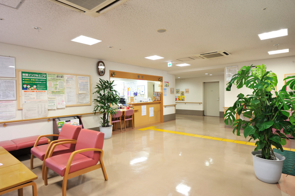 介護老人保健施設　桜の宮苑（介護職/ヘルパーの求人）の写真2枚目：