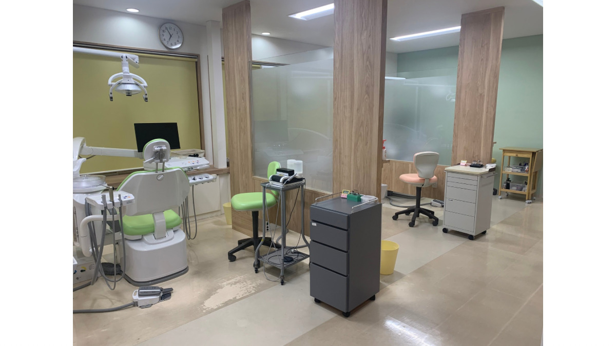 みんなの歯科クリニック（歯科助手の求人）の写真2枚目：診療室
ユニット3台