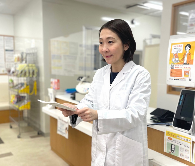 フラワー薬局 世田谷桜丘店（薬剤師の求人）の写真2枚目：今までのキャリアを大切にしながら働けます。