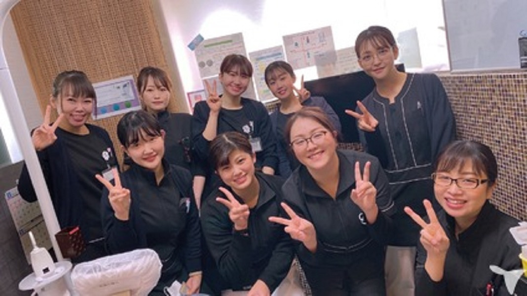 合同会社KUライフサポート　新百合山手ファースト歯科（歯科助手の求人）の写真2枚目：