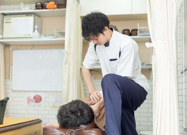 みつき鍼灸整骨院（柔道整復師の求人）の写真5枚目：患者様の悩みに合わせたオーダーメイド治療♪