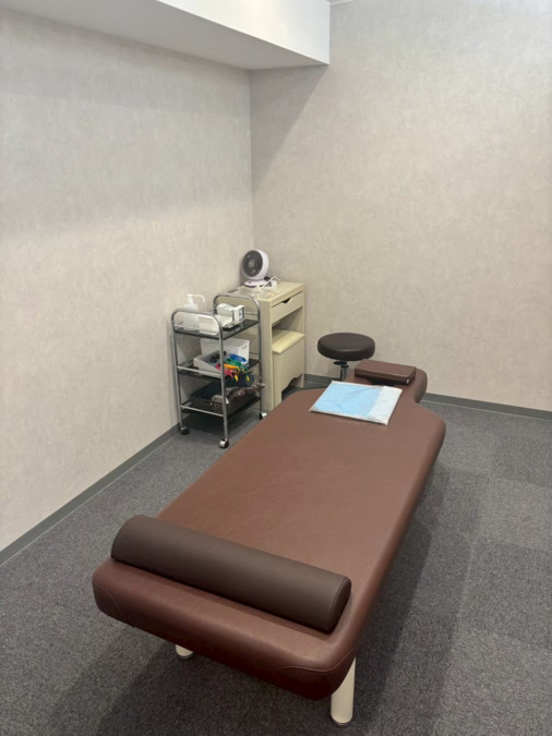 ピーリング×韓国肌管理&me【高崎店】【2026年03月01日オープン予定】(エステティシャン/セラピストの求人)の写真4枚目: