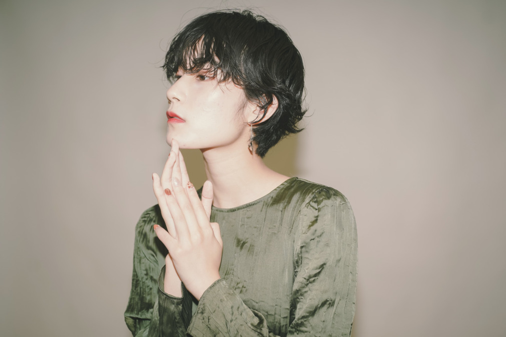 louaの写真3枚目：