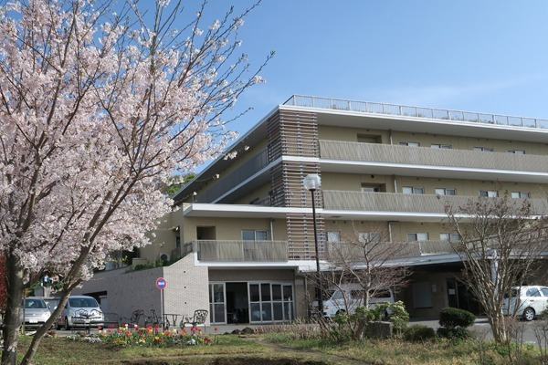 株式会社ほほえみサービス 介護老人保健施設ほほえみの郷横浜（清掃/環境整備の求人）の写真2枚目：