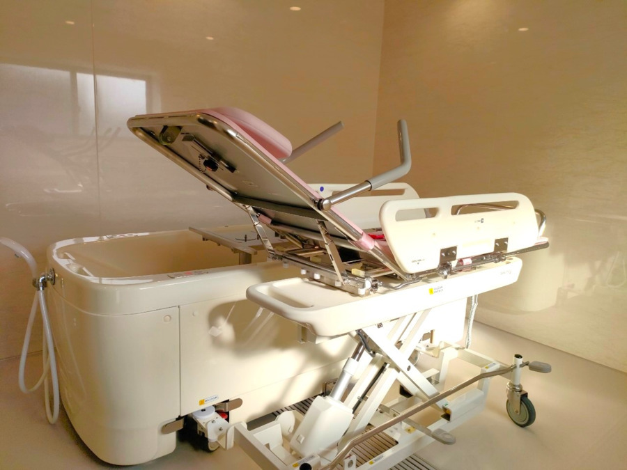 ミモザ三島壱町田介護付きホームの写真7枚目：機械浴も設置しております♨その人にあったケアの提供が可能です。