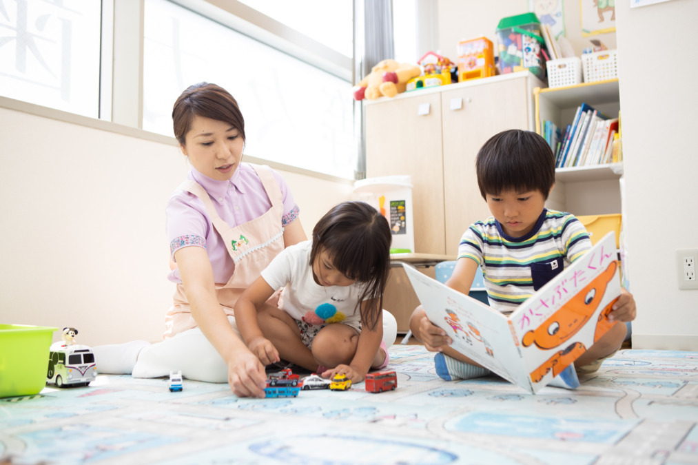 等々力歯科室（保育士の求人）の写真2枚目：託児ルームで少人数のお子様のお世話をするお仕事です。