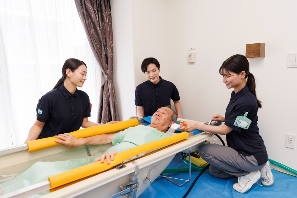 ツクイ広島南千田(訪問入浴)(介護職/ヘルパーの求人)の写真4枚目: