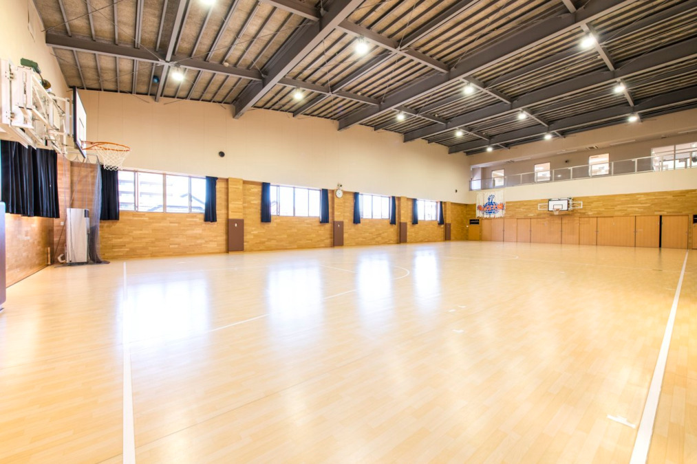 キッズ大陸さいたま与野園の写真11枚目:アリーナ(バスケコート1面分)