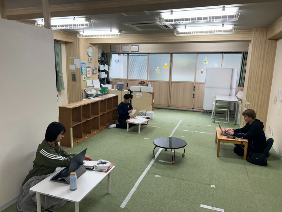放課後等デイサービス　ドレミファソライズ FC中野（理学療法士の求人）の写真6枚目：事務作業