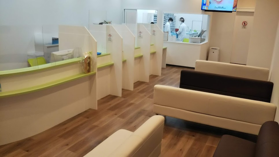 ドリーム薬局 横浜西口店（薬剤師の求人）の写真2枚目：
