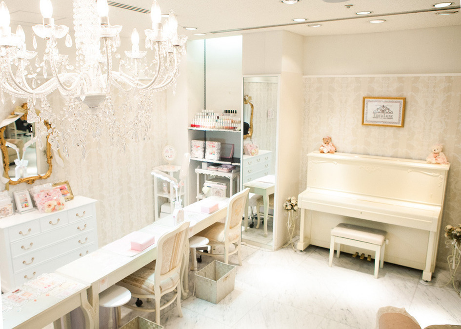 Nail & Eyelash Salon ティアラリュクス 船橋店【2025年04月01日オープン】（ネイリストの求人）の写真2枚目：
