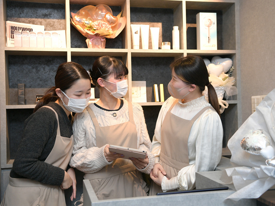 パリジェンヌ＆まつエク＆アイブロウ【Sacco】サッコ栄店の写真8枚目：
