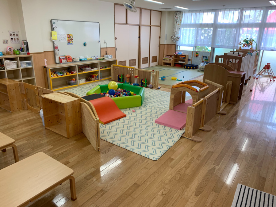 なわてすみれ園の写真4枚目：0歳児保育室