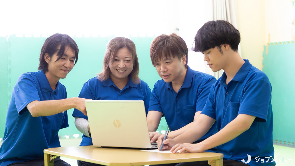 ライズ児童デイサービスやこう幸（児童指導員/指導員の求人）の写真16枚目：子どももスタッフもにこにこ笑顔になれる場所で働きませんか？