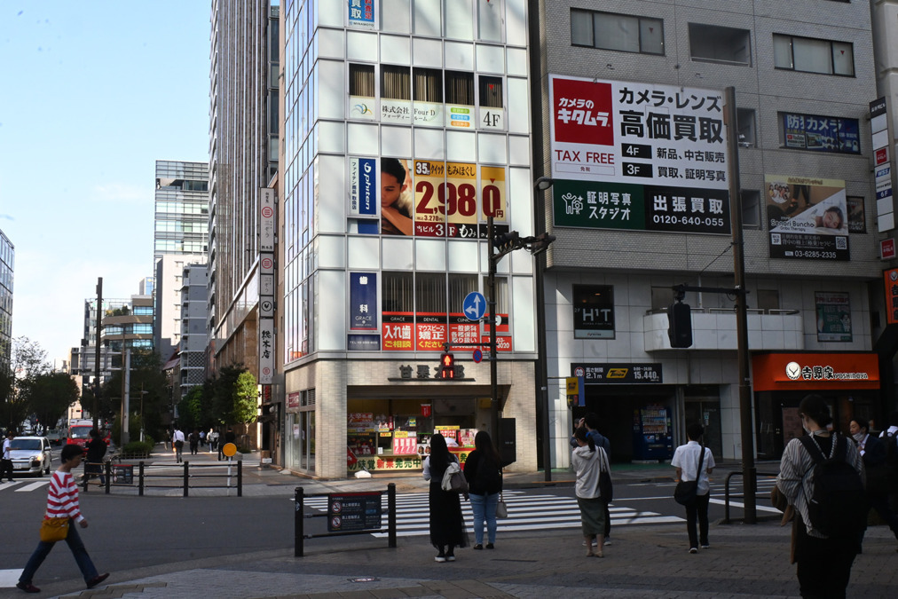 もみの匠秋葉原店の写真3枚目：交差点の角のビルの3階