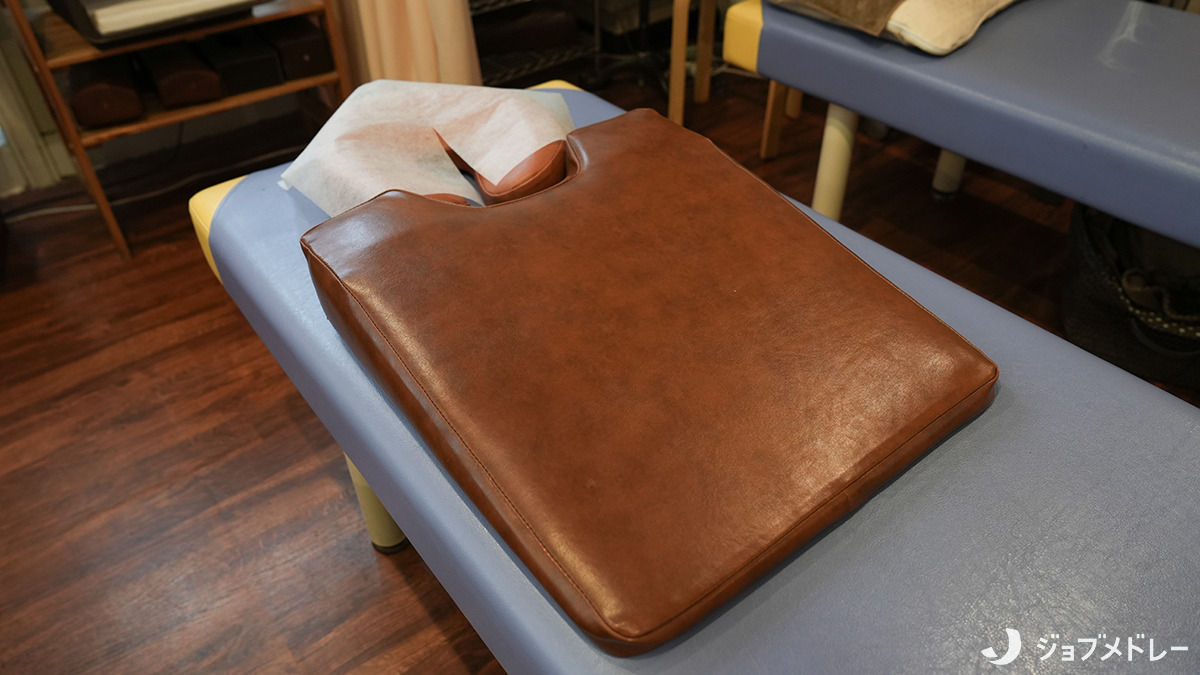 西千葉ありがとう整骨院（鍼灸師の求人）の写真13枚目：施術台です