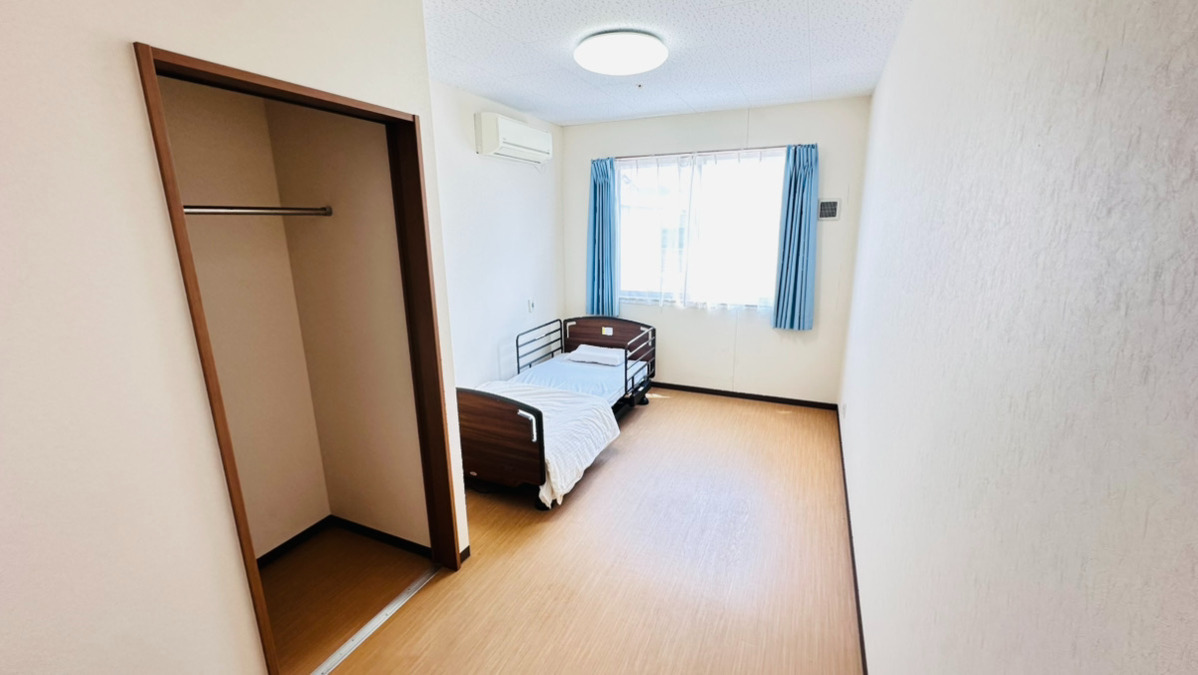 サービス付き高齢者向け住宅　アイリーライフ（介護職/ヘルパーの求人）の写真4枚目：