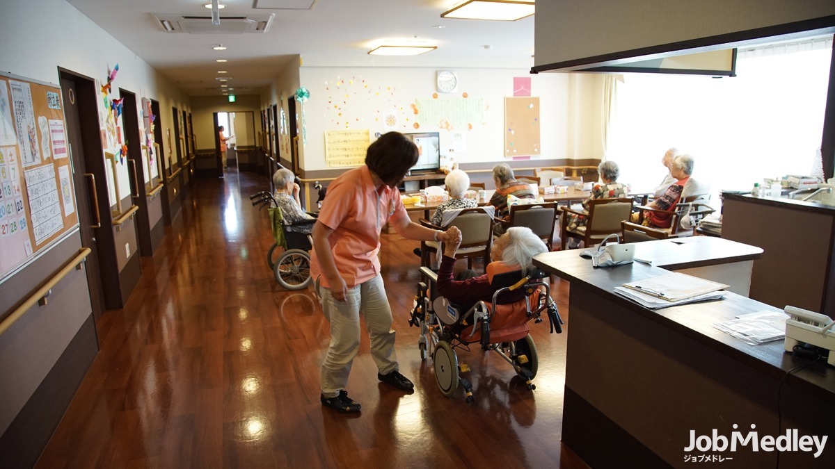 エスケアステーション流山ショートステイの写真5枚目：事業所にて毎月研修を行っているため、働きながらスキルアップできます