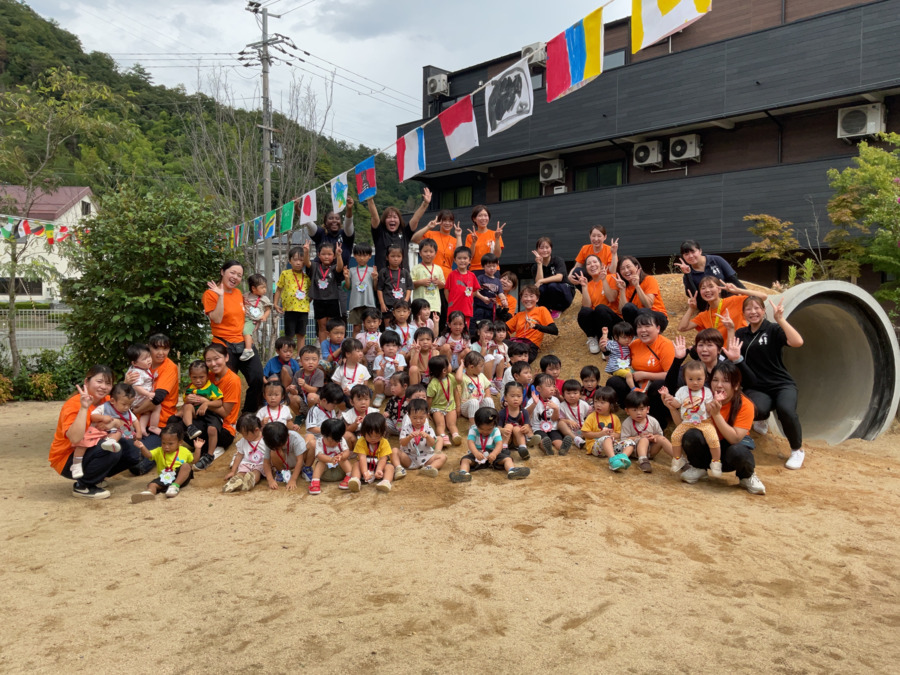 えんとつ町プペル保育園とよおか ザ・ガーデン（保育士の求人）の写真2枚目：